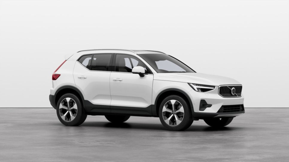 2026 볼보 XC40 XC60 비교 연비 가격 제원 실내 SUV 차이